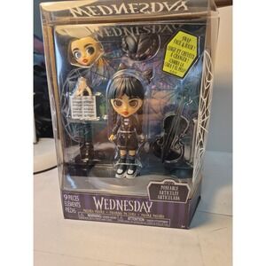 Wednesday Addams Family Deluxe 6 Poseable Figure Doll 9 Piece Swap Hair Face NEW